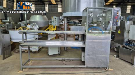 Engemaq automatic sealer for jars, bottles, and cups with plastic seal, 900 jars per hour.