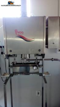 Small filling machine MDG