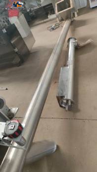 Inclined stainless steel screw conveyor