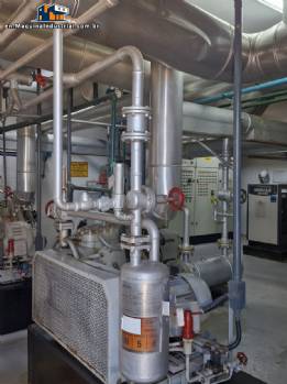 Sabroe Schulz compressors, Nash KSB vacuum pumps, air tanks and cooling towers.
