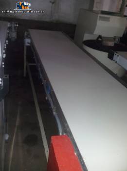 Conveyor belt in stainless steel
