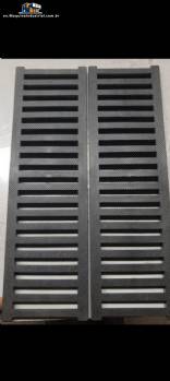 Linear drain injection molds 15 by 10 cm