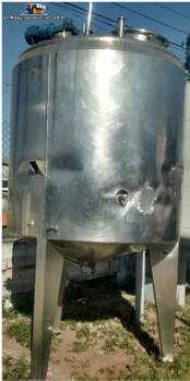 Stainless steel tank isolated 3,500 L