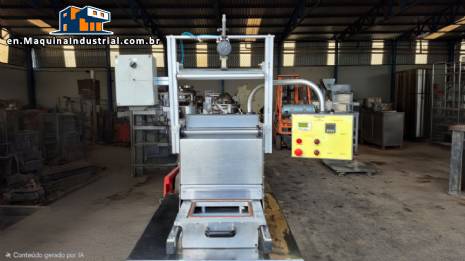 Indata semi-automatic packaging thermoforming machine