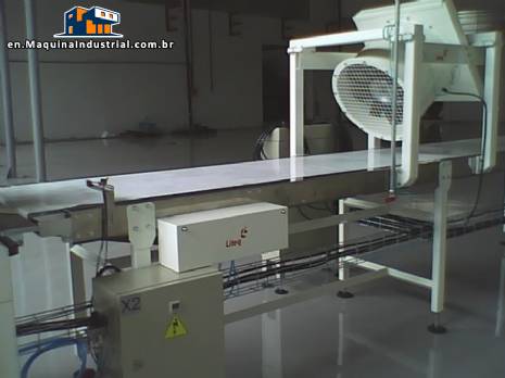 Rotary molding machine for producing dulce de leche and other food products
