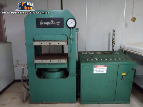 Heated hydraulic press 25 t Siempelkamp