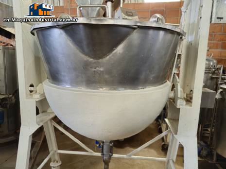 Stainless steel jacketed pot with internal steam system