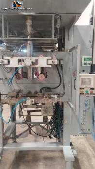 Systempack automatic vertical filling packaging machine