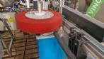 Automatic double-head labeling machine for cylindrical and flat bottles, Tudela, 3,000 labels per hour.