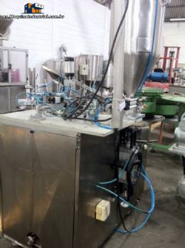 Automatic tube filling IWKA