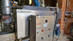 Labeling machine with steam sleeve tunnel and bottle baler