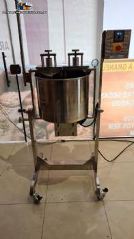 Chocolate melangeur melanger in Mecal stainless steel Chocolate melangeur melanger in Mecal stainless steel