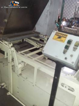 Drip tray for chocolate with stainless steel tank Drip tray for chocolate with stainless steel tank